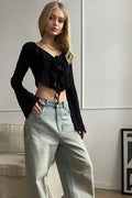 Volanlı Bağlama Detaylı Uzun Kollu Crop Bluz - Siyah
