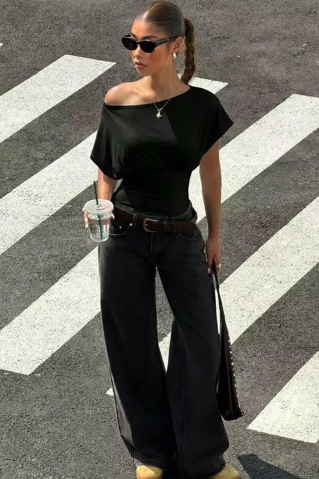 Asimetrik Omuz Büzgü Detaylı Body - Siyah