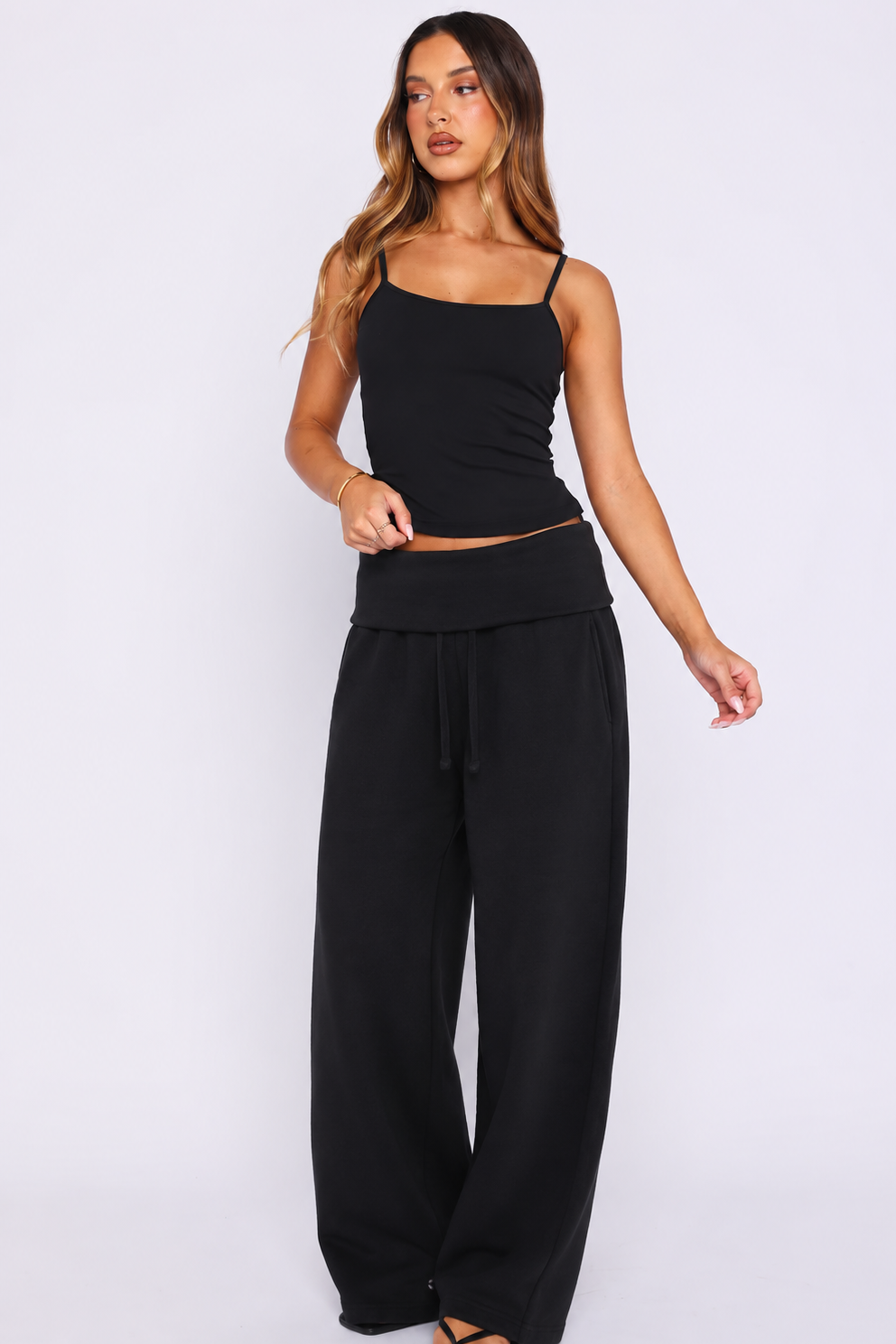 Kıvrık Belli Şardonlu Barrel Fit  Pantolon