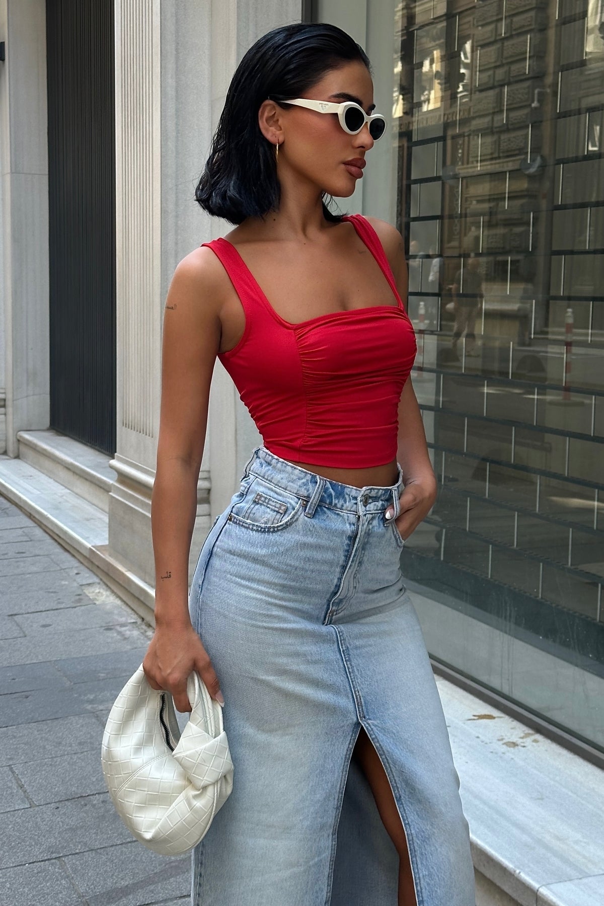 Ön ve Arkası Büzgülü Toparlayıcı Esnek Crop – Kırmızı - 3