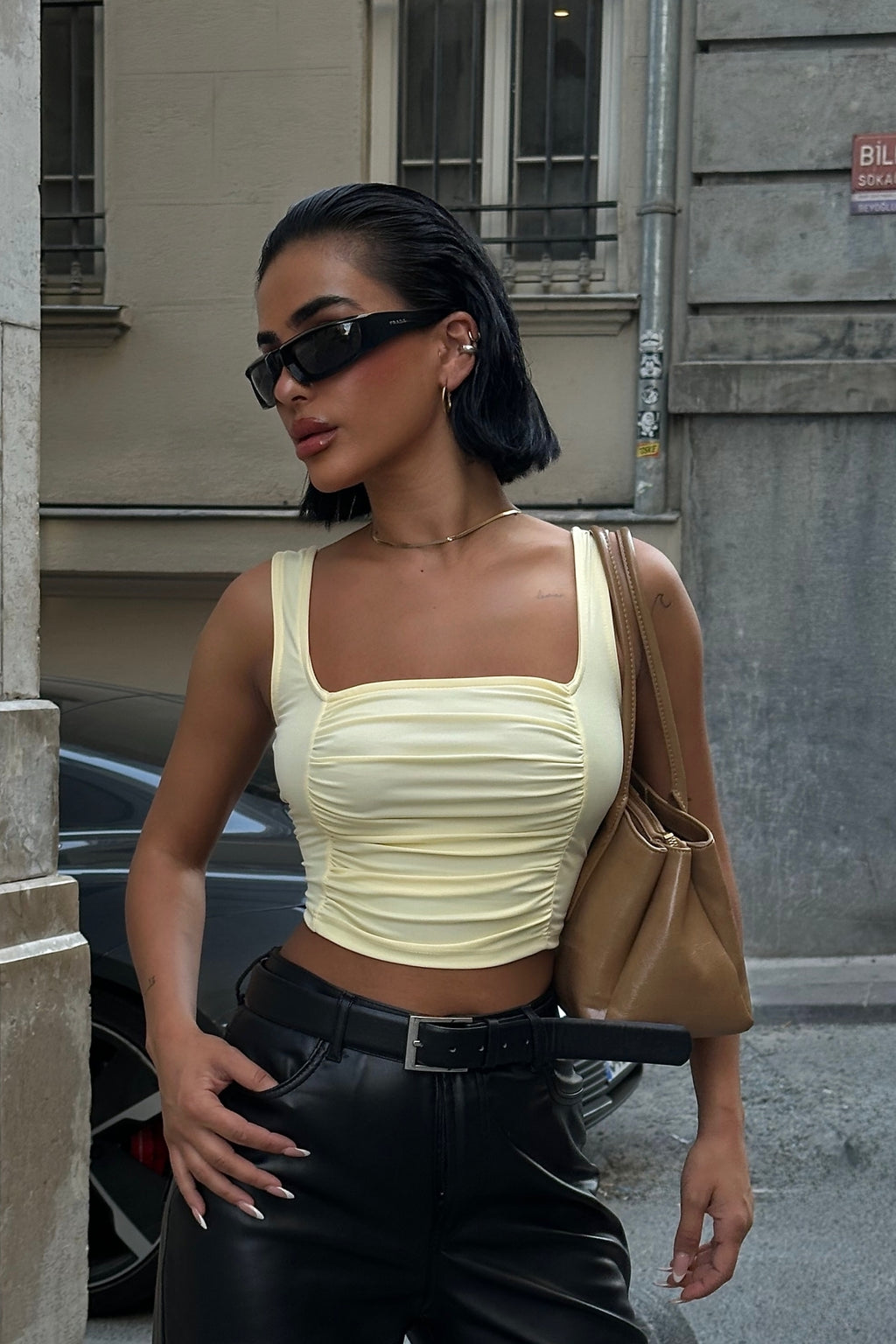 Ön ve Arkası Büzgülü Toparlayıcı Esnek Crop – Tereyağ - 3