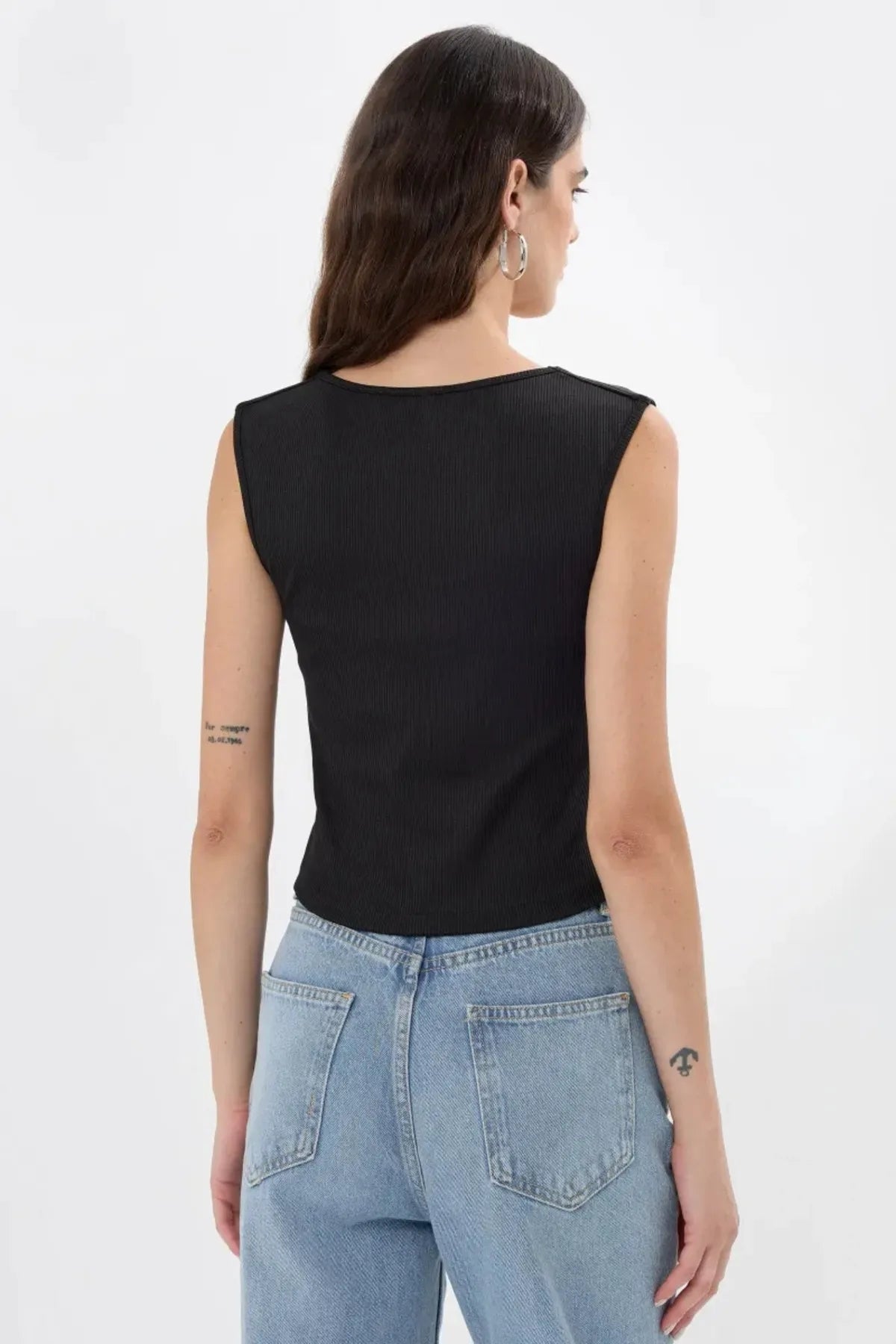 6058 Fitilli Askılı Büzgülü Crop Top - Siyah - Görsel 3