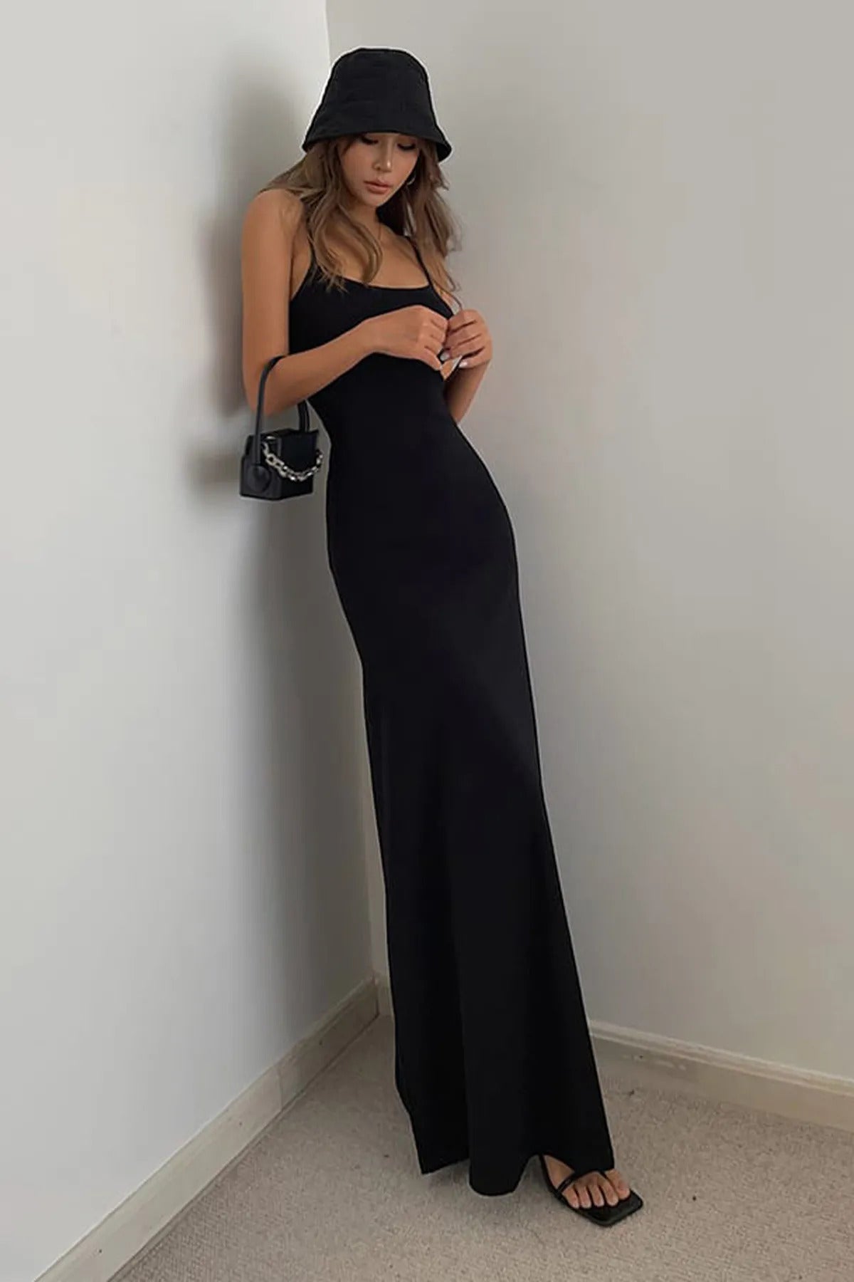 Askılı Uzun Maxi Elbiise - Siyah - Görsel 3