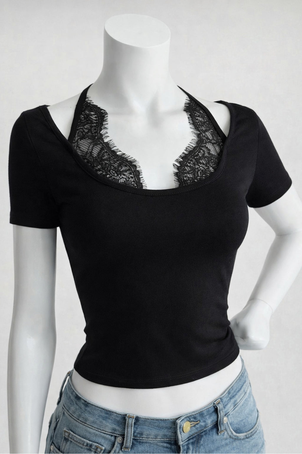 Bağlamalı Dantelli Kısa Kollu Crop - Siyah - Görsel 3
