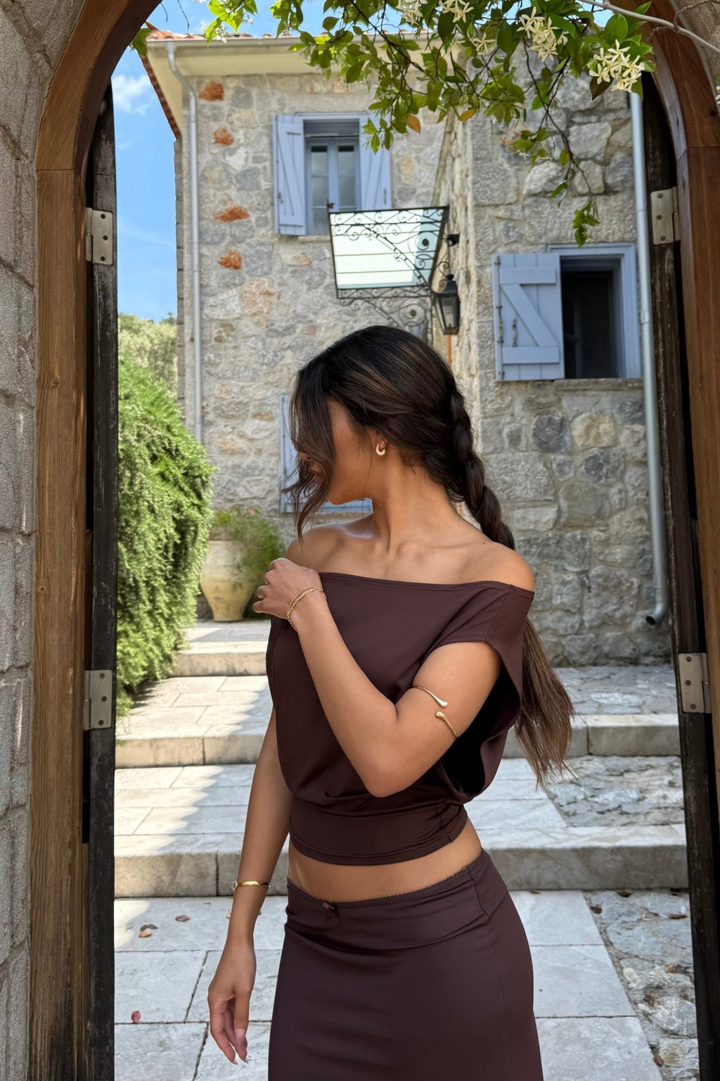 Ultra Soft Premium Kumaş Bele Oturan ESNEK Crop Top Bluz - Kahverengi - Görsel 5