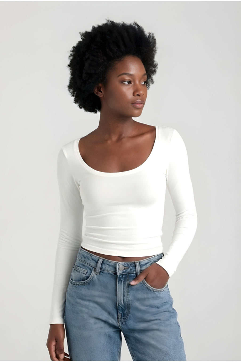 ULTRSA SOFT OVAL YAKA PREMİUM ESNEK UZUN KOLLU CROP BLUZ - Ekru - Görsel 2