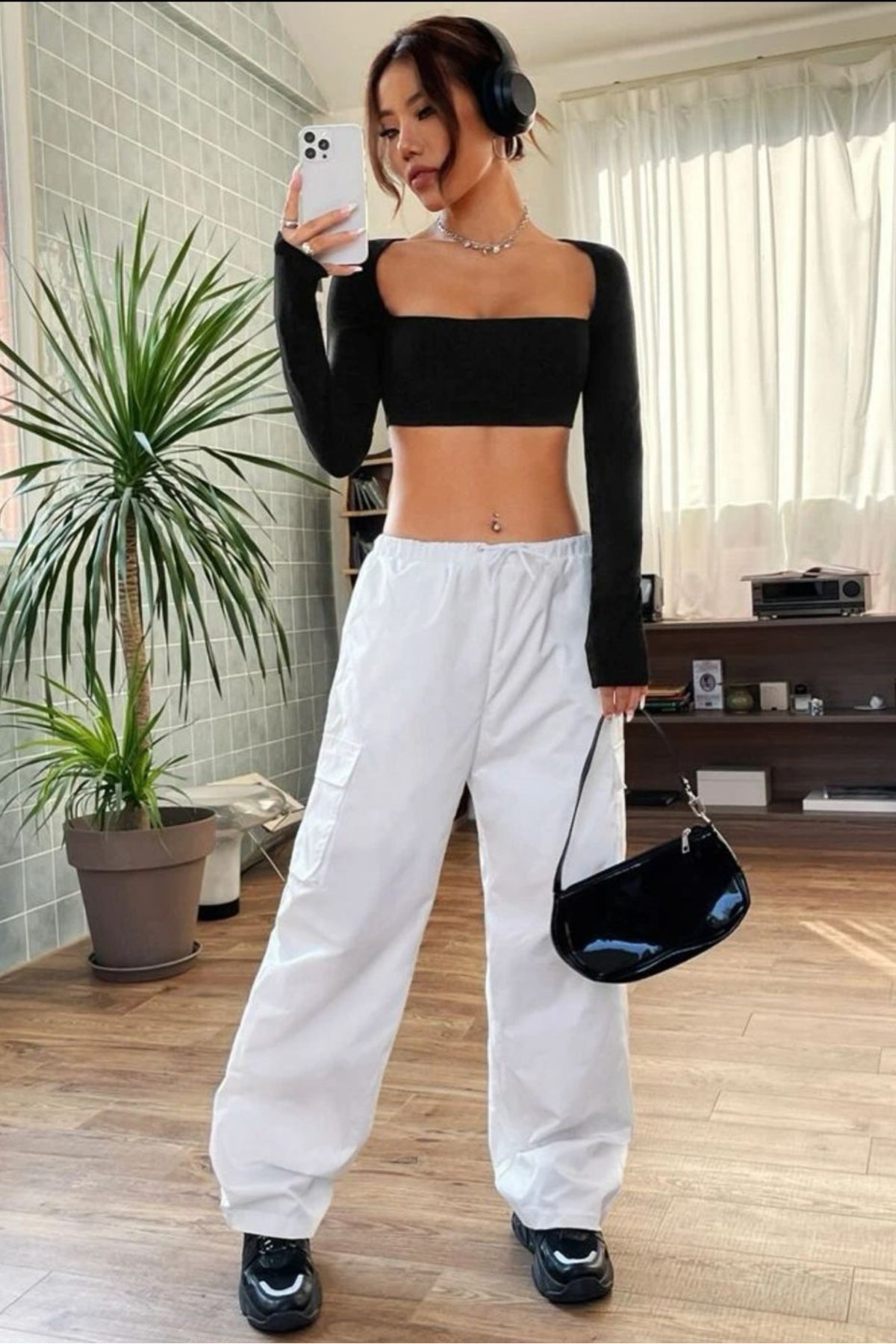 Kare Yaka Uzun Kollu Esnek Crop Bluz - Siyah - Görsel 4