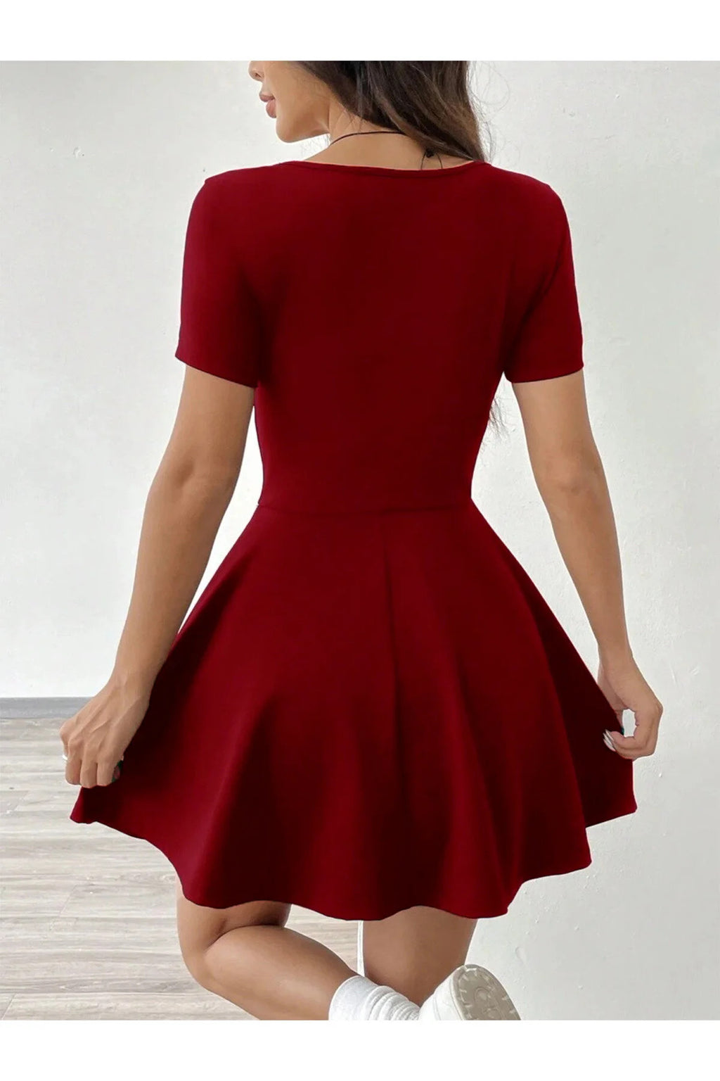 Kadın Trend U Yaka Şortlu Elbise - Bordo - Görsel 4