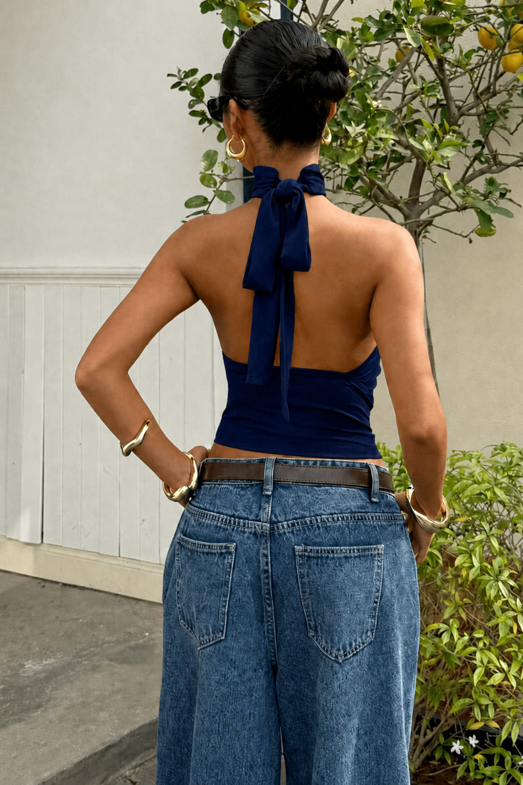 Bele Oturan Bağcıklı Esnek Crop top bluz - Lacivert - Görsel 3