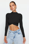 Siyah Dik Yaka Drapeli Crop Bluz - siyah - Görsel 1