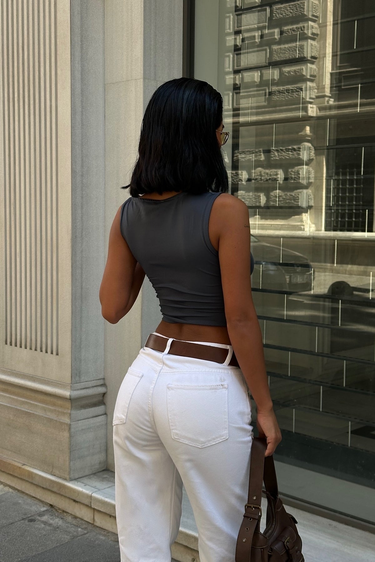 WFT4030 Büzgülü Askılı Crop Top - Füme - Görsel 5