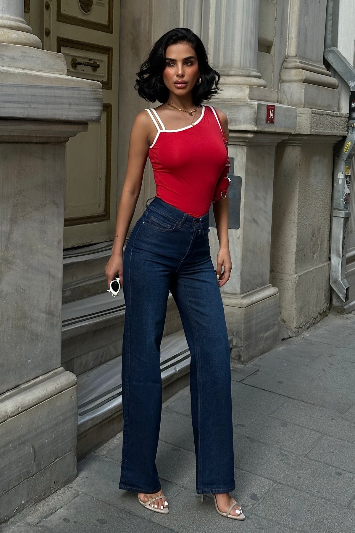 Tek Omuz Çift Askılı Esnek Crop Bluz - KIRMIZI - Görsel 4