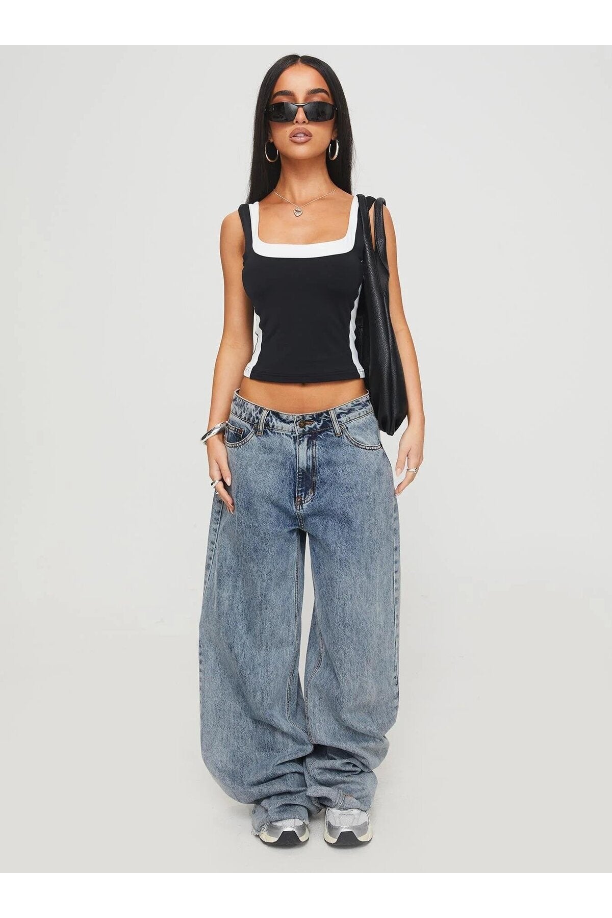 4097 ASKILI ESNEK CROP TOP BLUZ - Siyah/Beyaz - Görsel 5