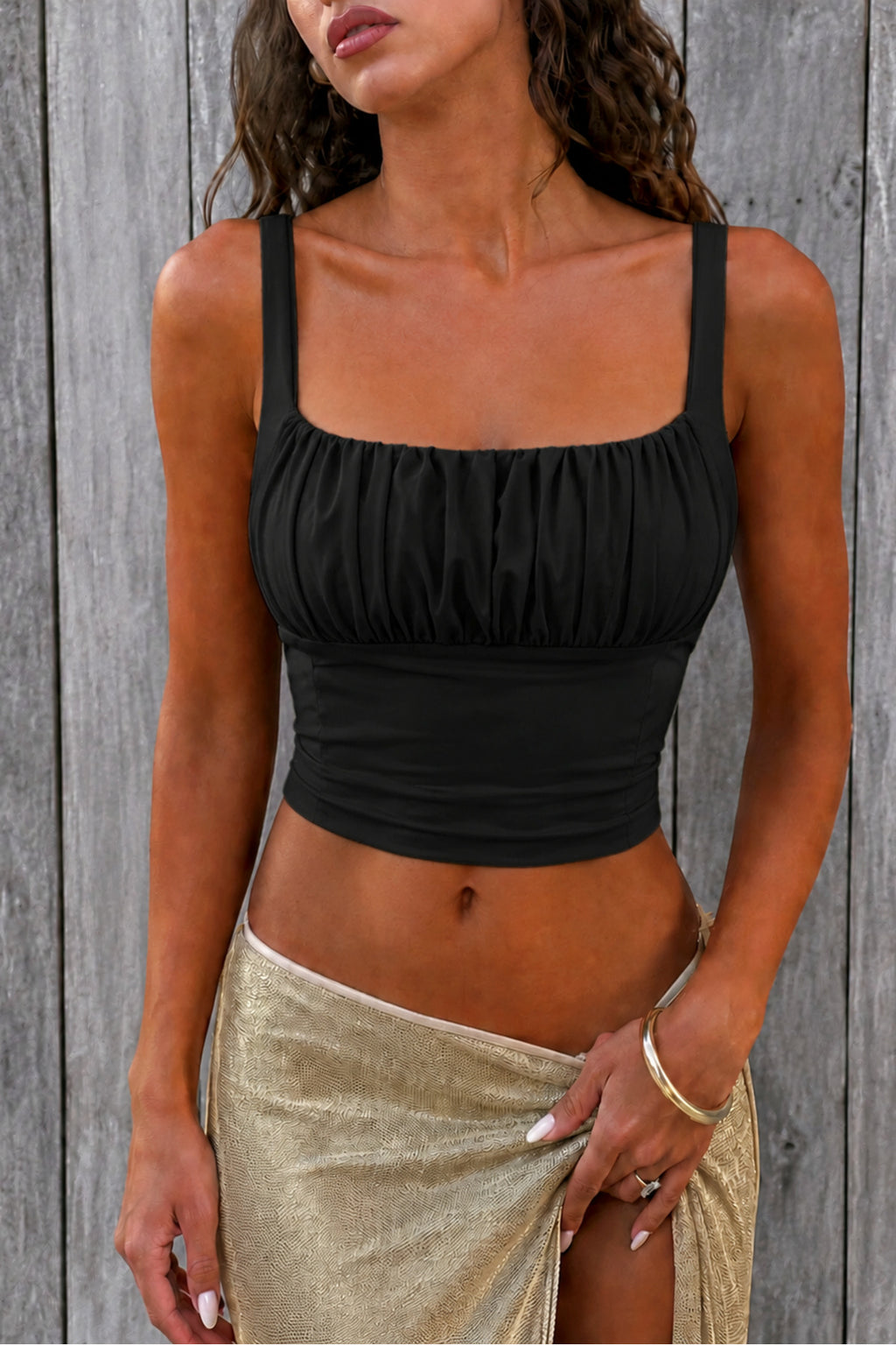 ÖNÜ BÜZGÜLÜ ASKILI CROP TOP BLUZ - Siyah - Görsel 1
