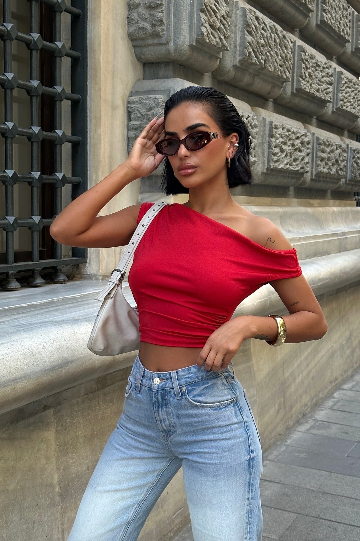 Kayık Yaka Esnek Crop Bluz - Kırmızı - Görsel 3