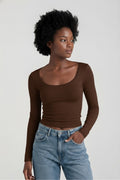 ULTRSA SOFT OVAL YAKA PREMİUM ESNEK UZUN KOLLU CROP BLUZ - Kahverengi - Görsel 1