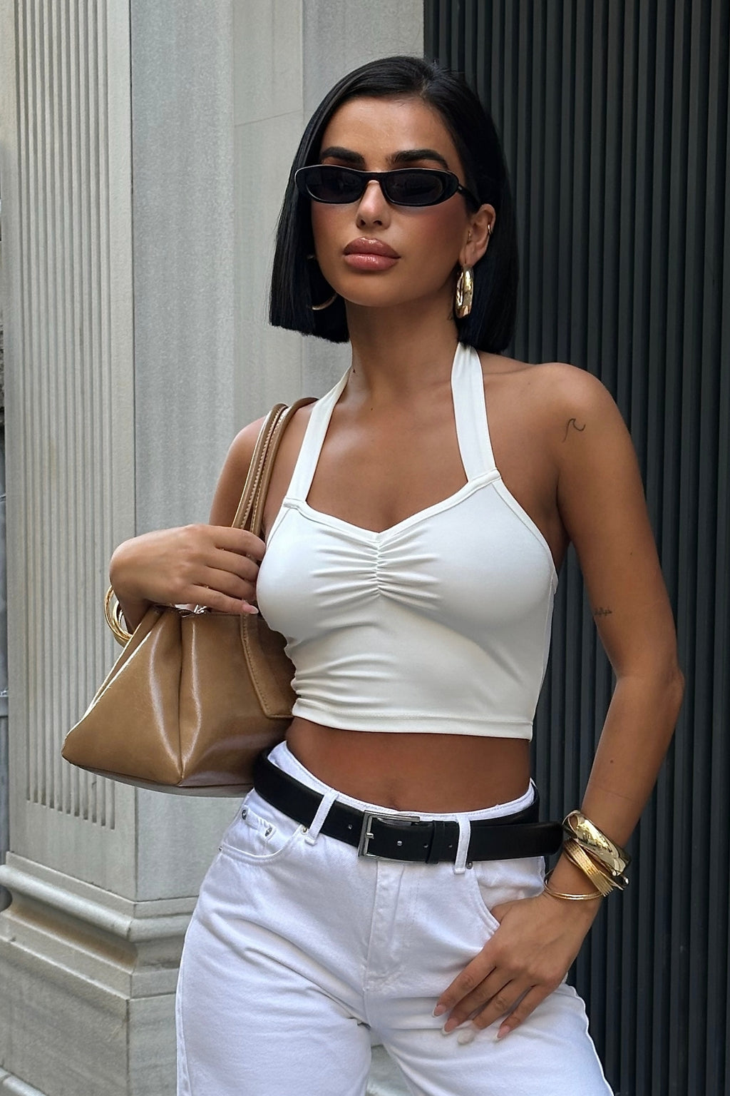 Önü Büzgülü Askılı Crop Esnek Bluz - Ekru - Görsel 2