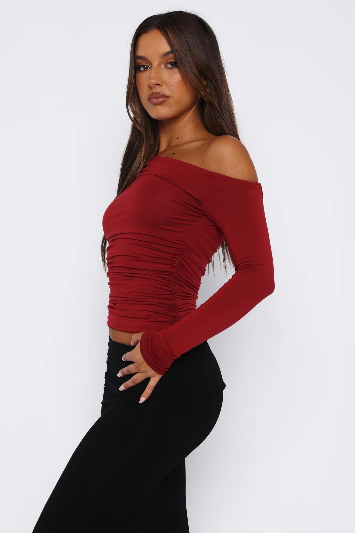 2890 Düşük Omuz Büzgülü Crop Bluz - Bordo