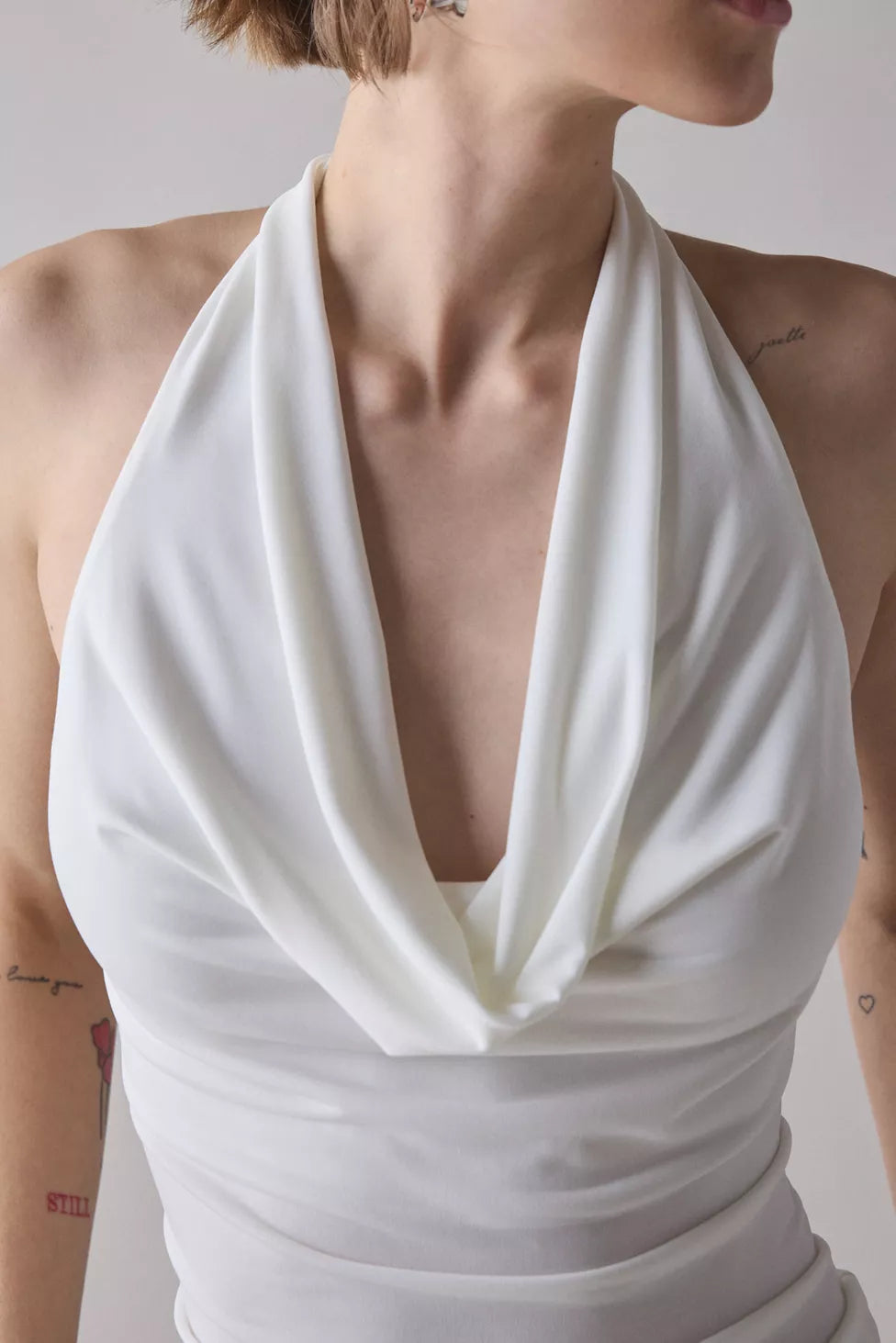 Degaje Yaka Crop Top Ekru - Görsel 2