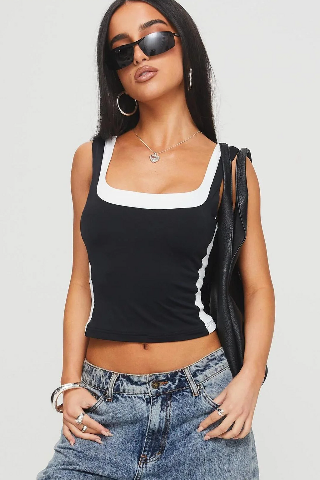 4097 ASKILI ESNEK CROP TOP BLUZ - Siyah/Beyaz