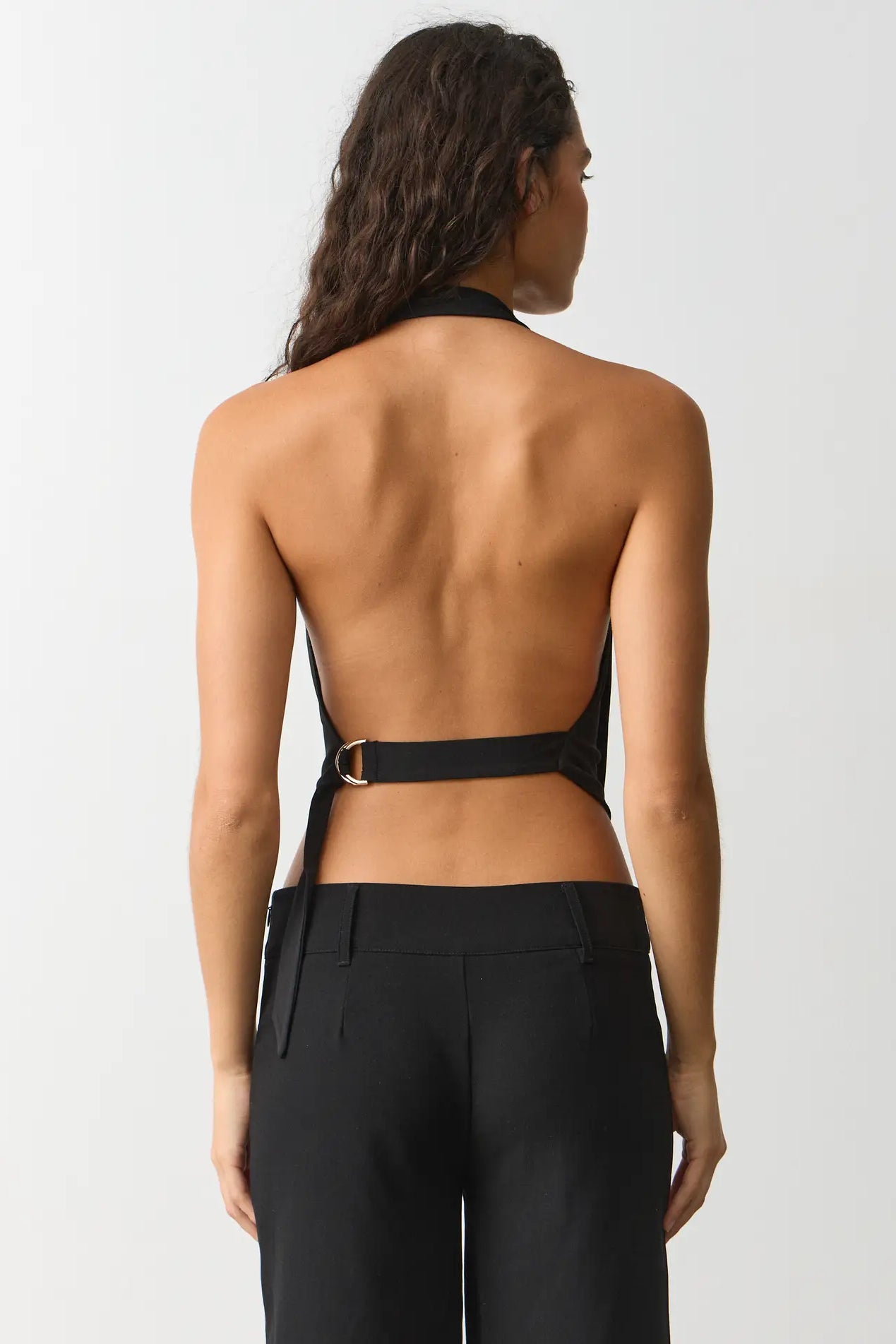 Ring Detaylı Halter Yaka Siyah Bluz - Siyah - Görsel 3